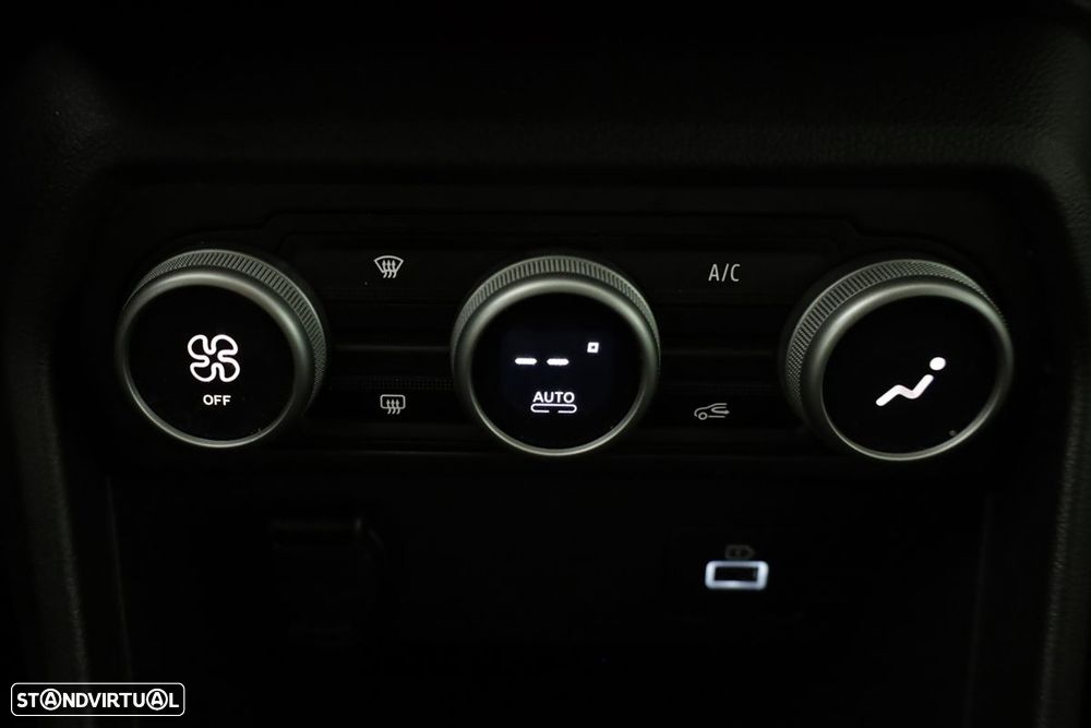 Dacia Jogger 1.6 SL Extreme 7L - 13