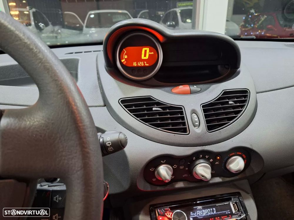 Renault Twingo 1.2 16V Dynamique - 4