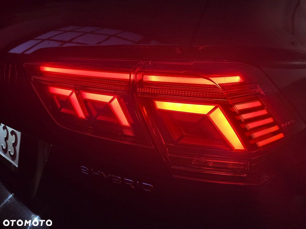 Volkswagen Tiguan - 26