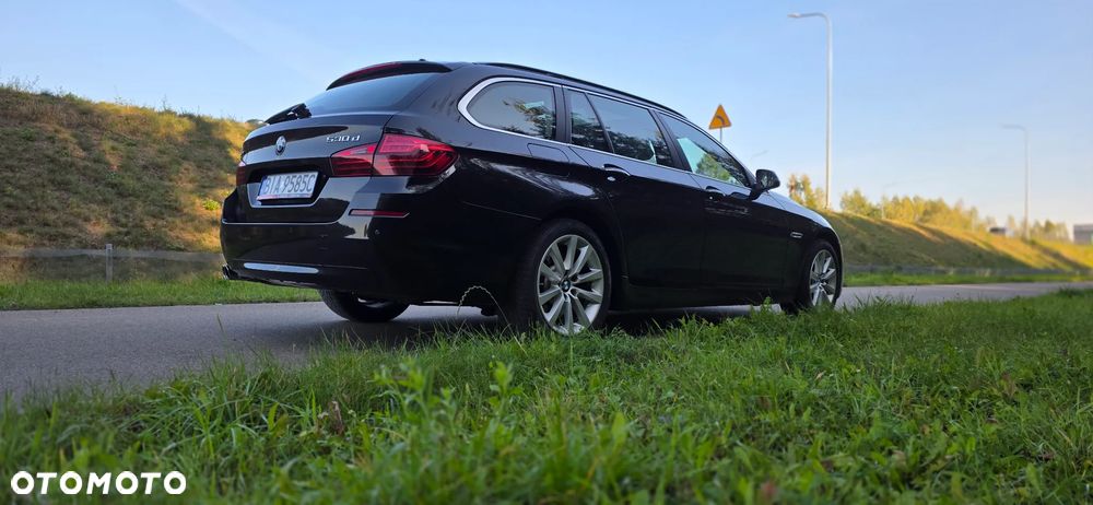 BMW Seria 5 530d xDrive Luxury Line - 10