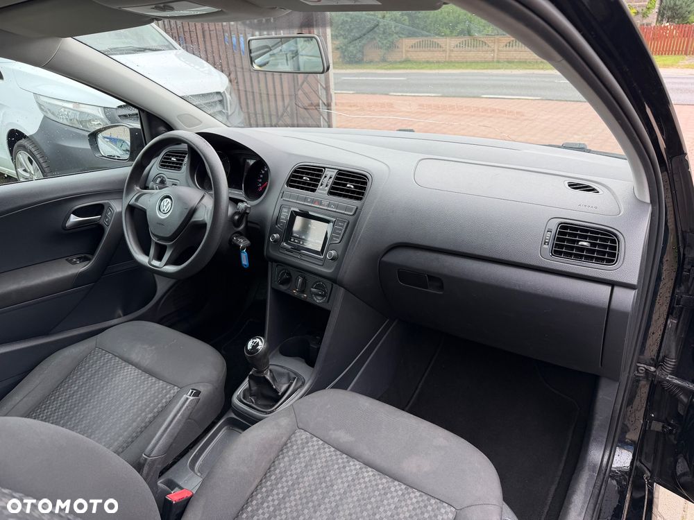 Volkswagen Polo 1.4 TDI Comfortline - 24