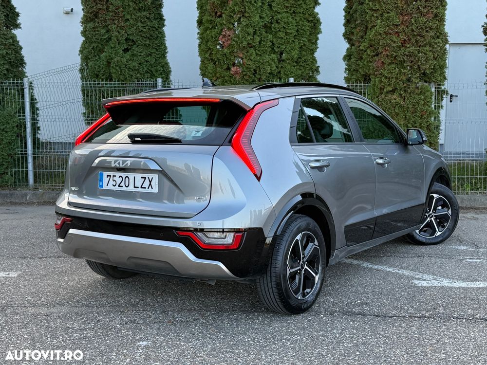 Kia Niro 1.6 GDI HEV 2WD OPF Aut. Vision - 28
