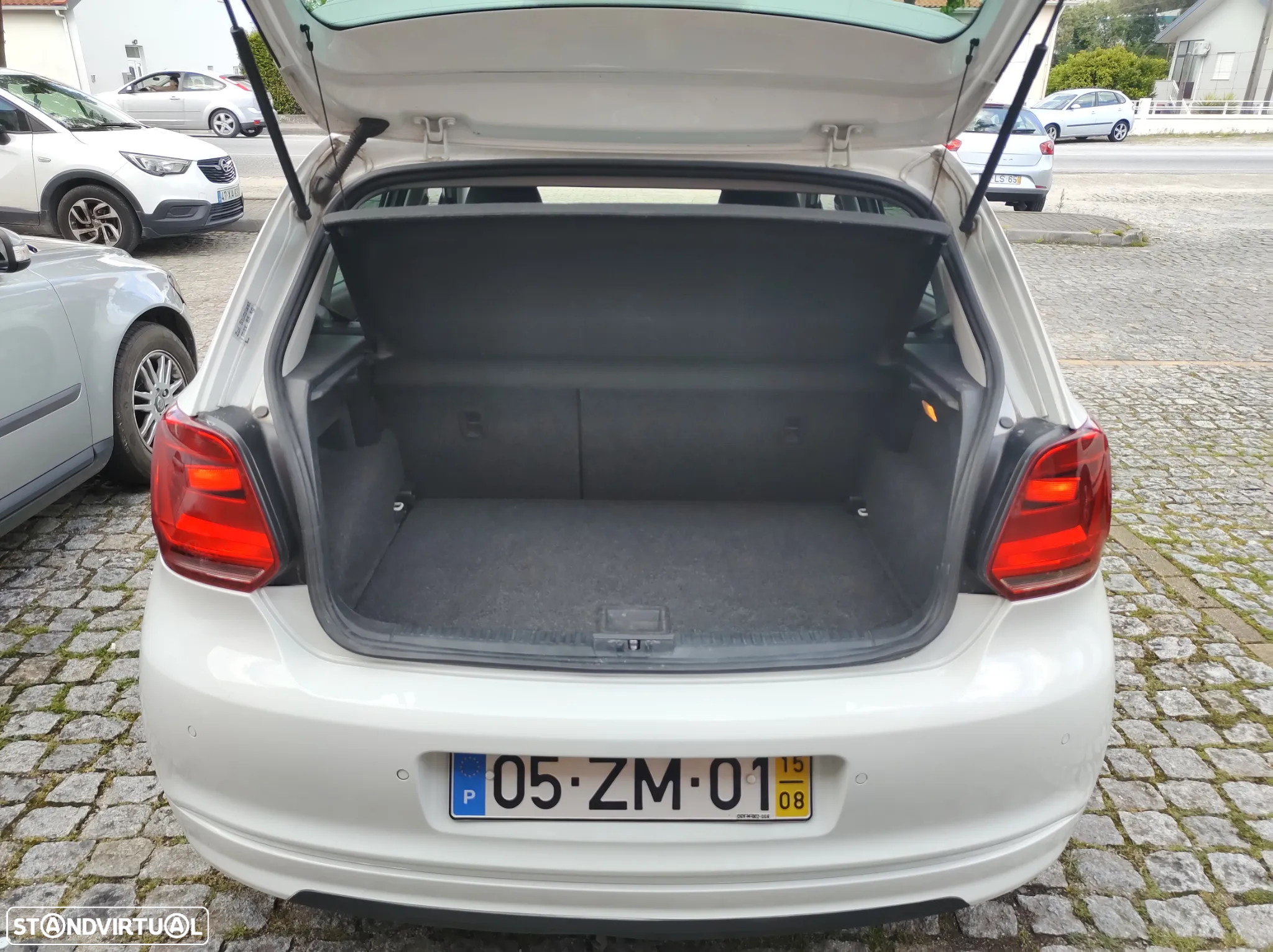 VW Polo 1.4 TDI (Blue Motion ) Comfortline - 10