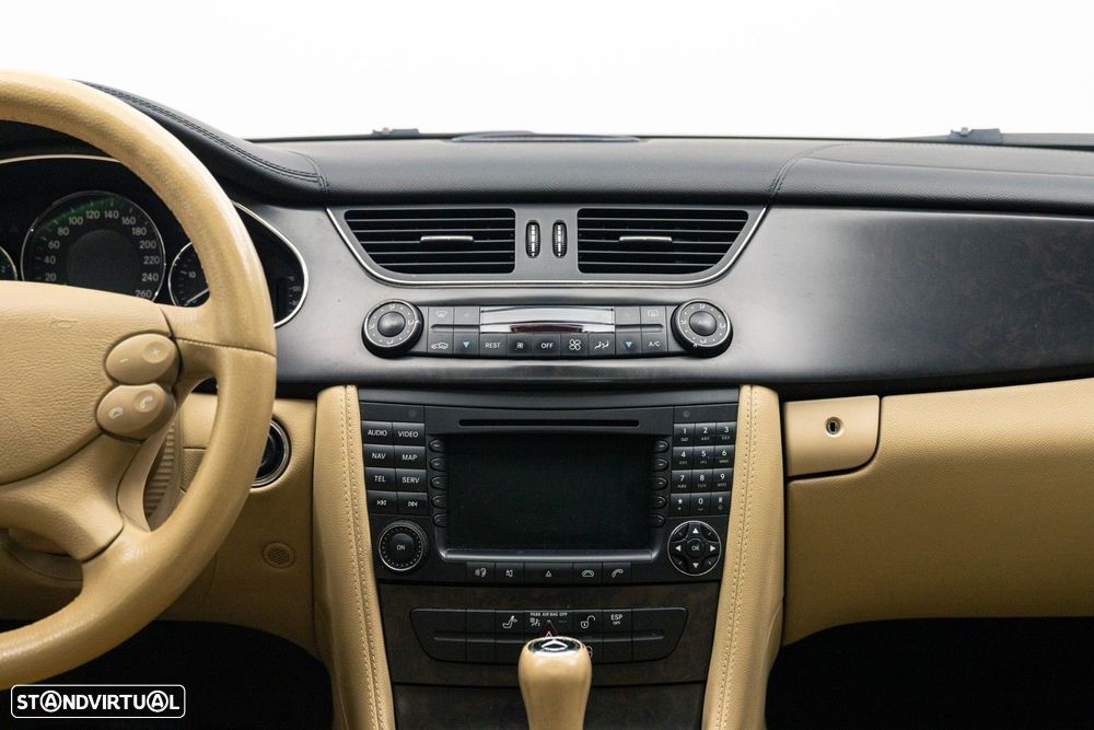 Mercedes-Benz CLS 320 CDI - 16