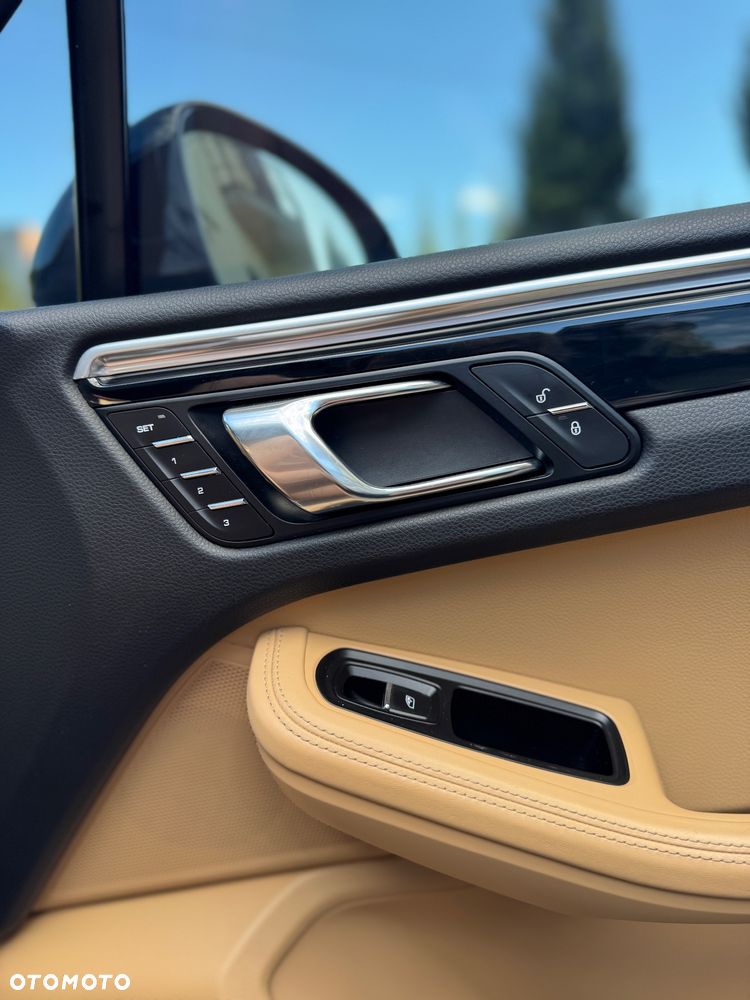 Porsche Macan GTS - 17