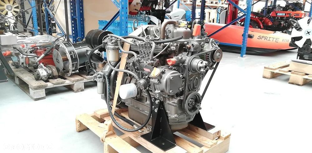 SILNIK YANMAR 4TNE88-PG 16,4 kW / 1500 rpm 2189cc 11500 zł netto - 1