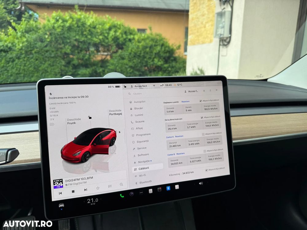 TESLA Model 3 2023 — imagine 3