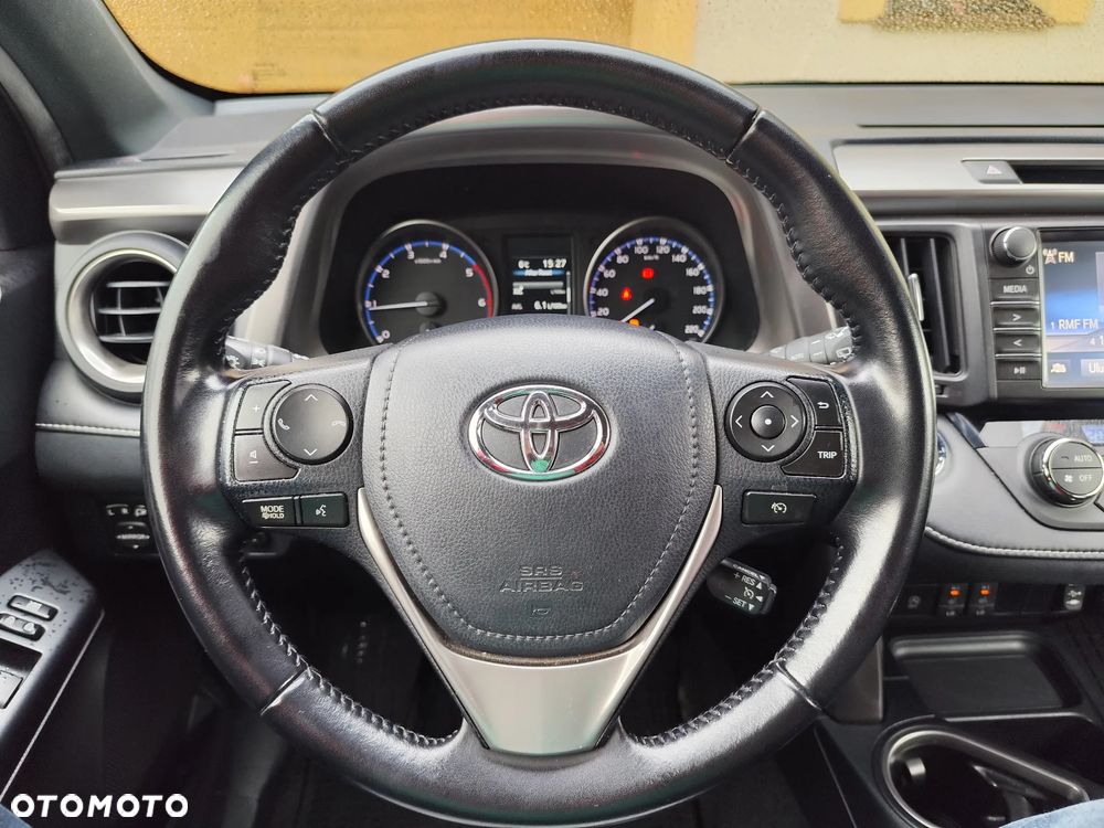 Toyota RAV4 2.0 D-4D Prestige 4x2 - 17