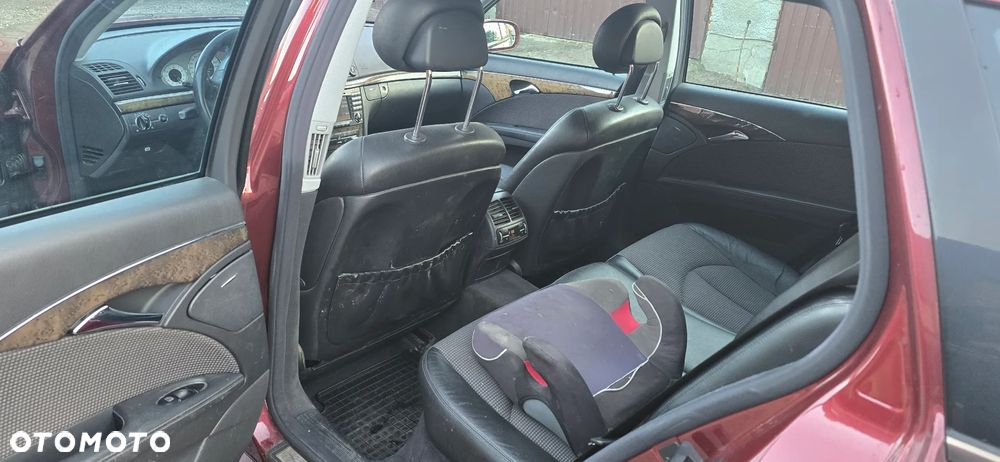 Mercedes-Benz Klasa E 320 CDI T Avantgarde - 8