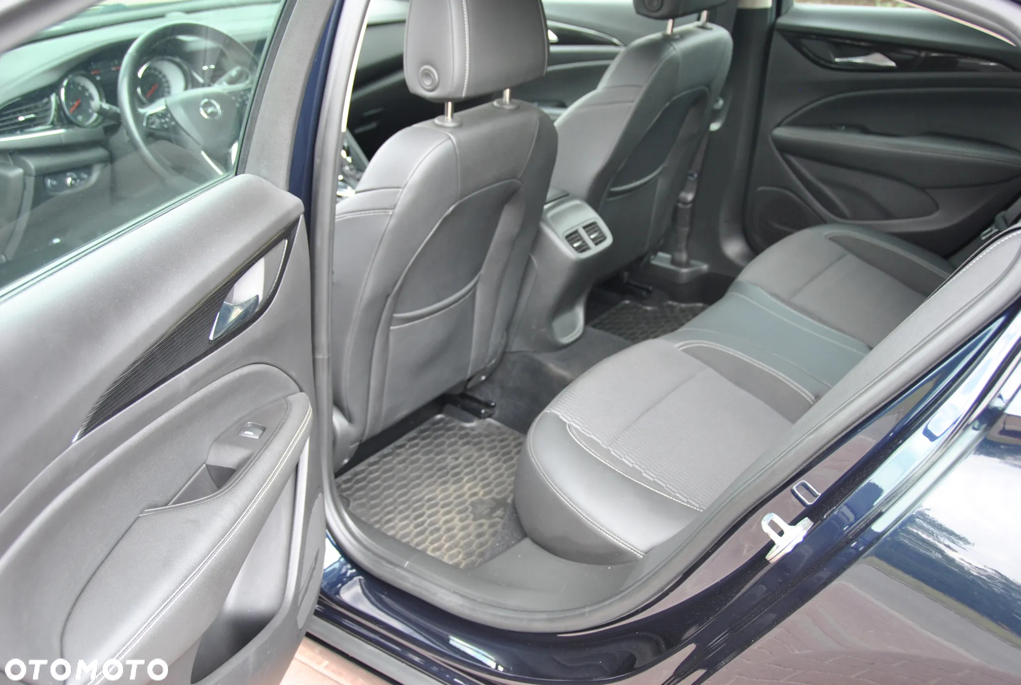 Opel Insignia 1.5 T Innovation S&S - 36