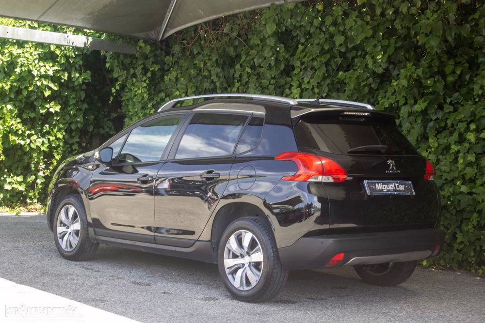 Peugeot 2008 1.6 BlueHDi Style - 11