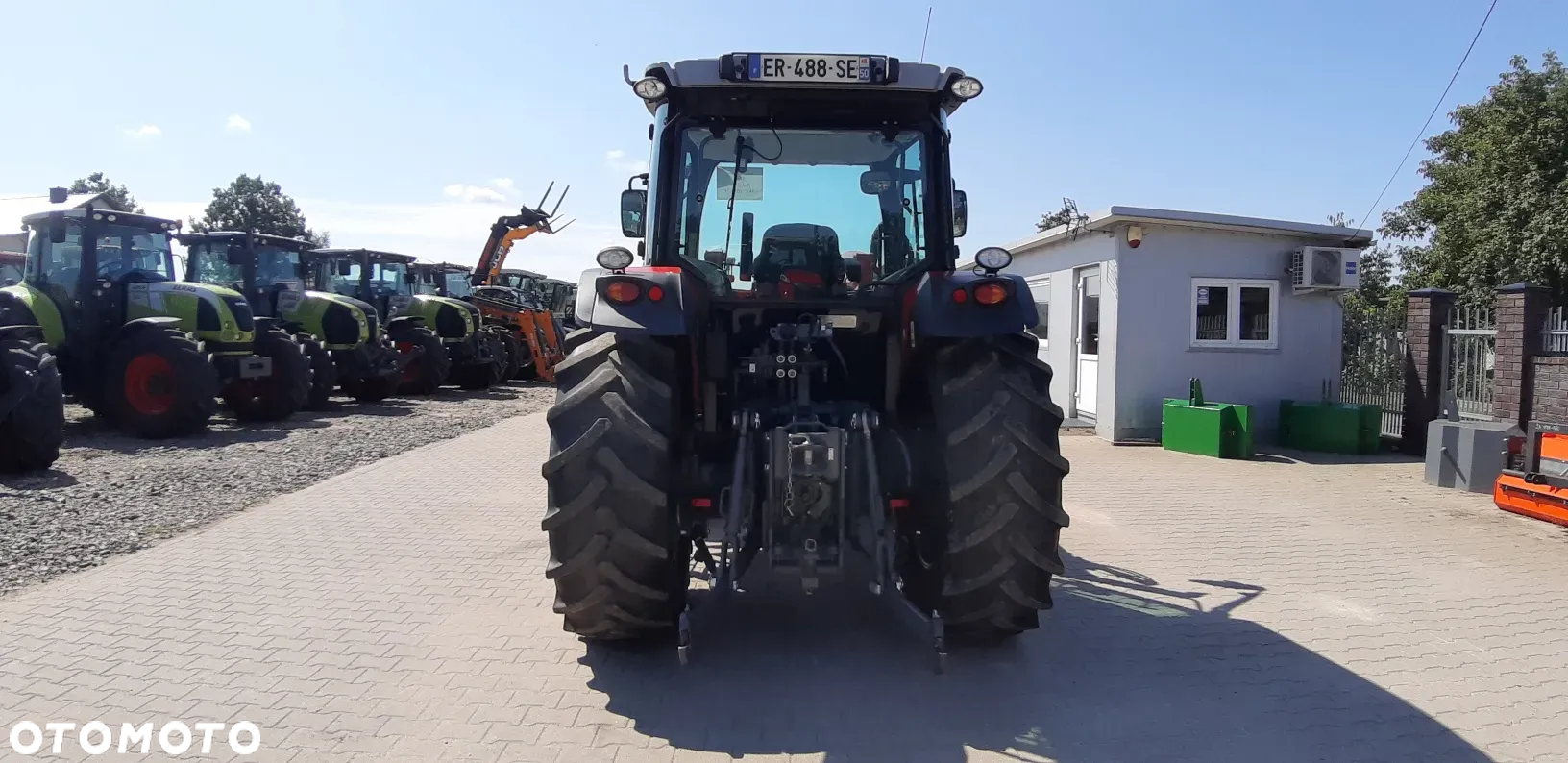 Massey Ferguson 5710 - 6