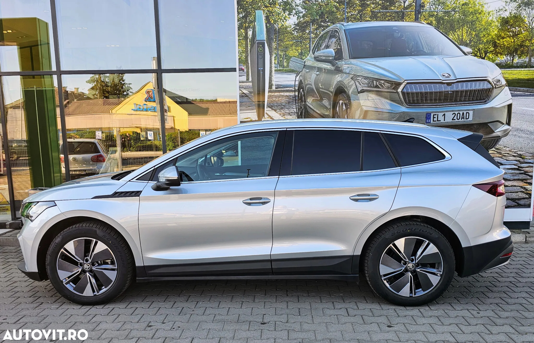 Skoda Enyaq iV Electric 80 - 17