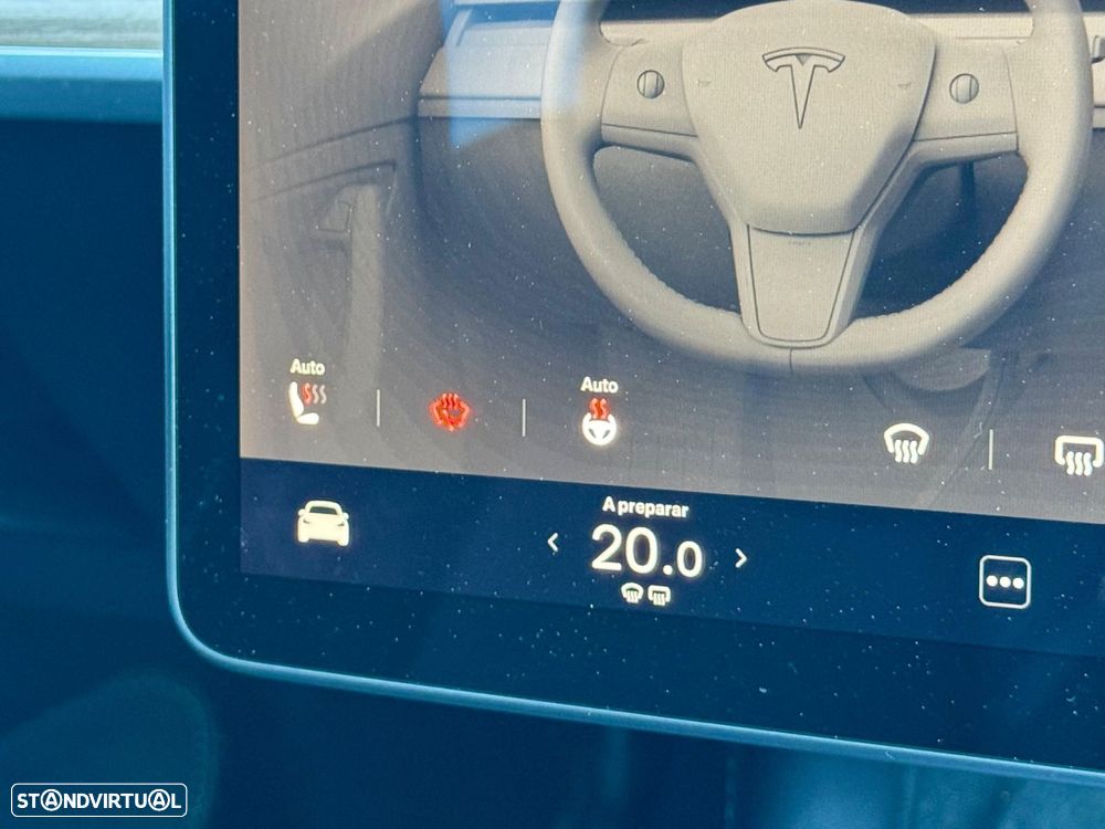 Tesla Model Y Long Range Tração Integral - 40