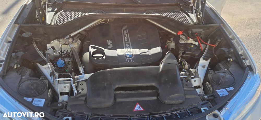 BMW X6 xDrive40d - 23