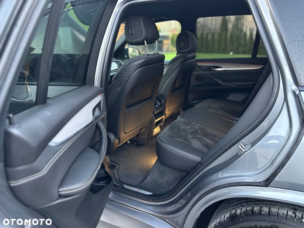 BMW X5 xDrive25d - 7