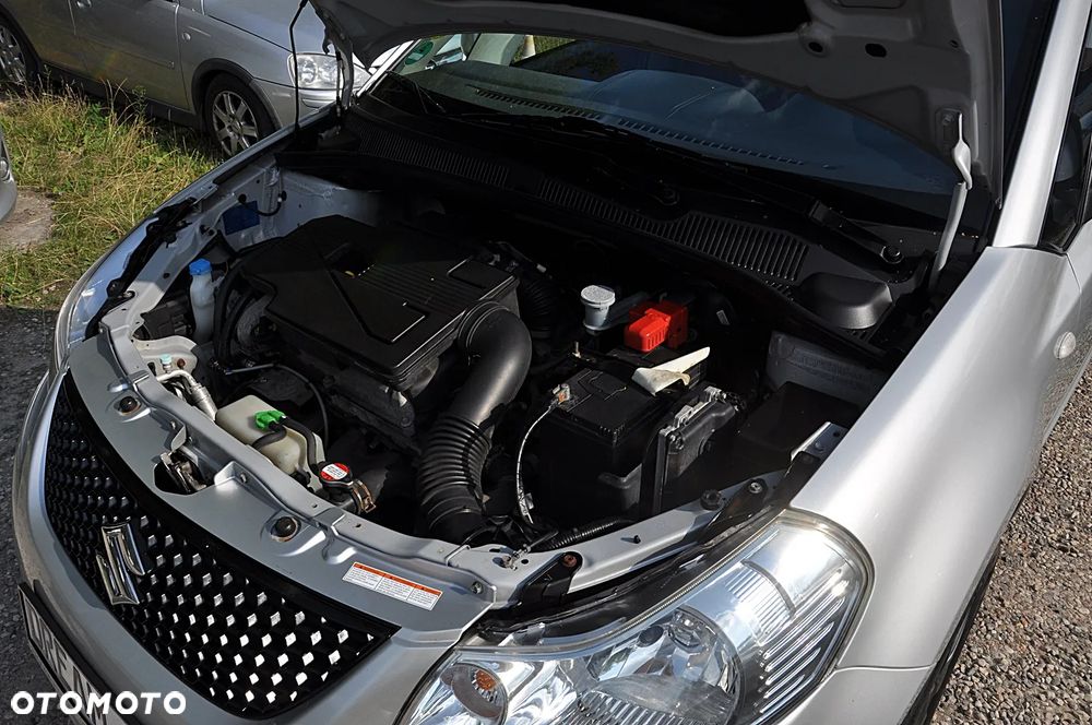 Suzuki SX4 1.6 GS/Premium - 32
