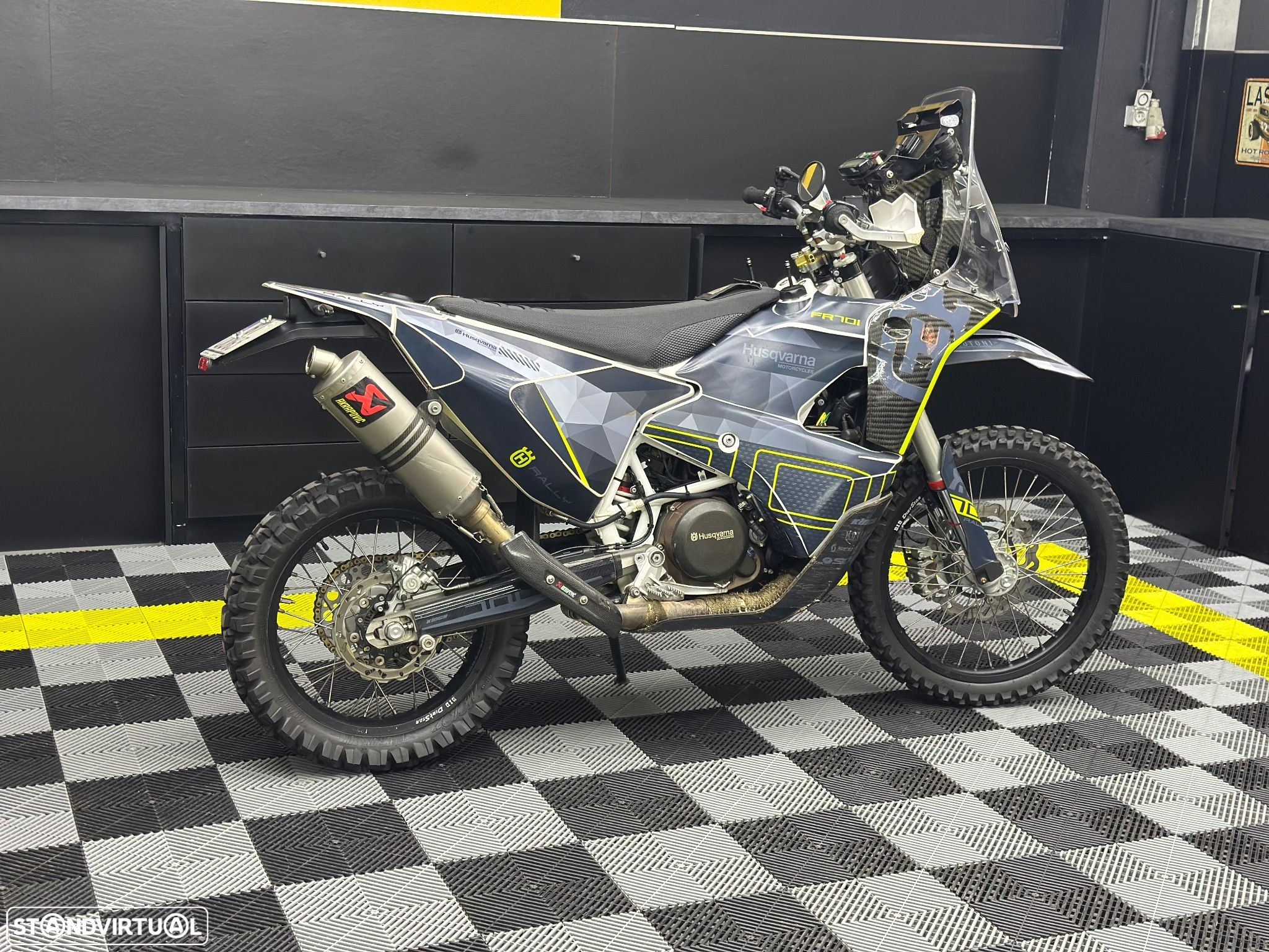 Husqvarna 701 Enduro 701 Enduro - 1