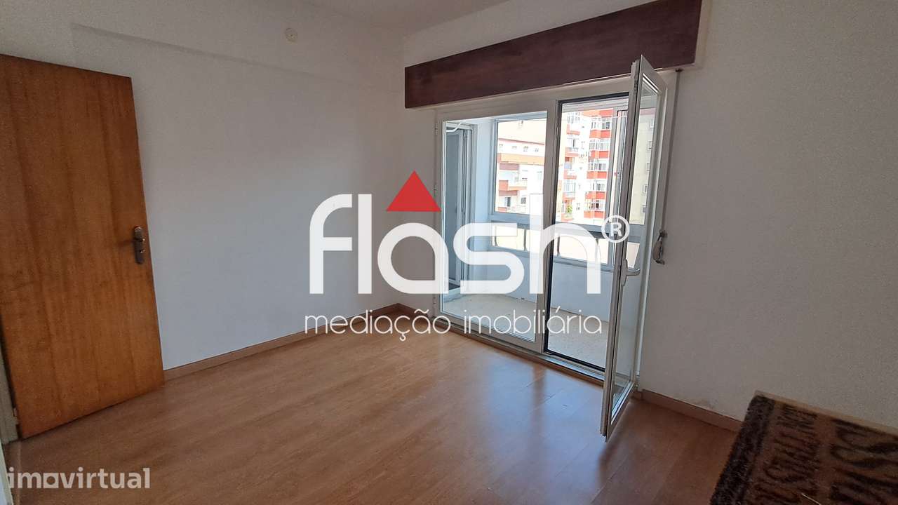 Apartamento T2 na Reboleira - Grande imagem: 2/20