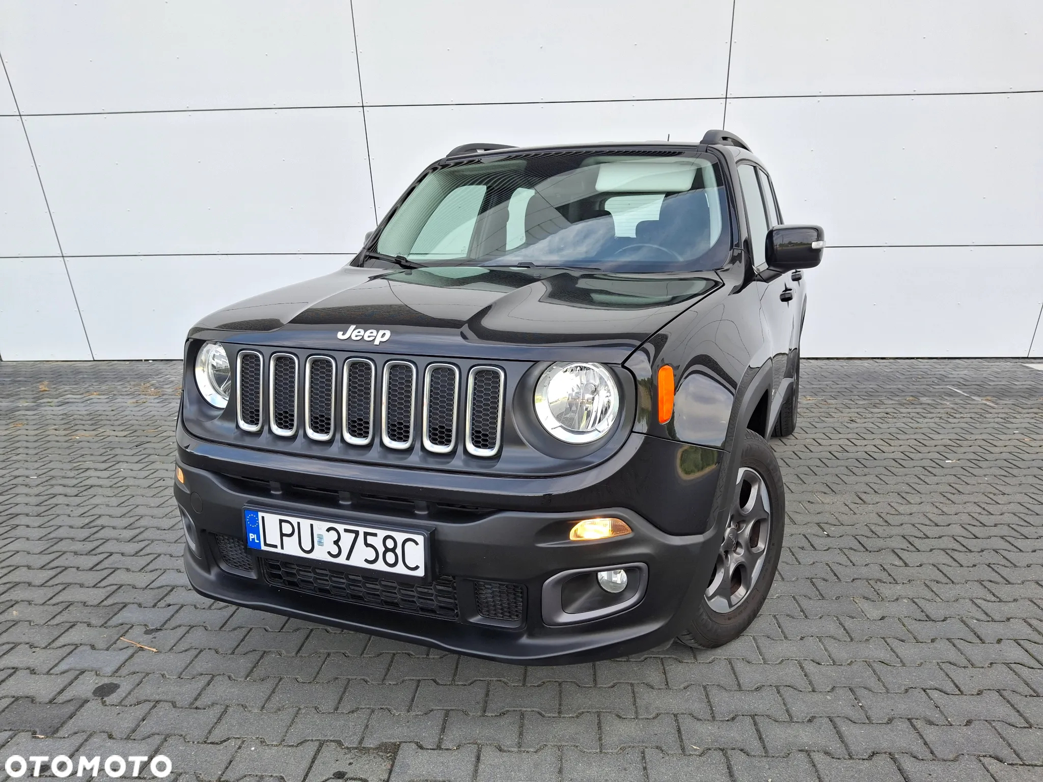 Jeep Renegade 1.4 MultiAir Longitude - 25