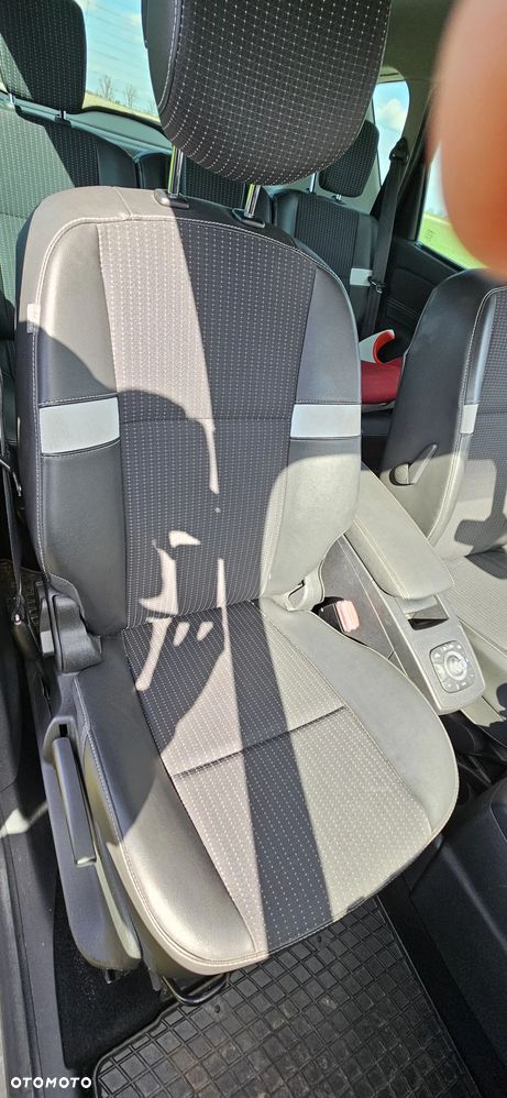 Renault Scenic 1.9 dCi Emotion - 6