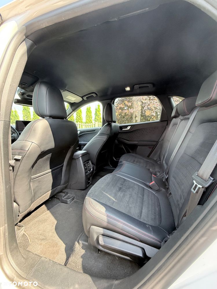Ford Kuga 2.5P PHEV FWD ST-Line - 4
