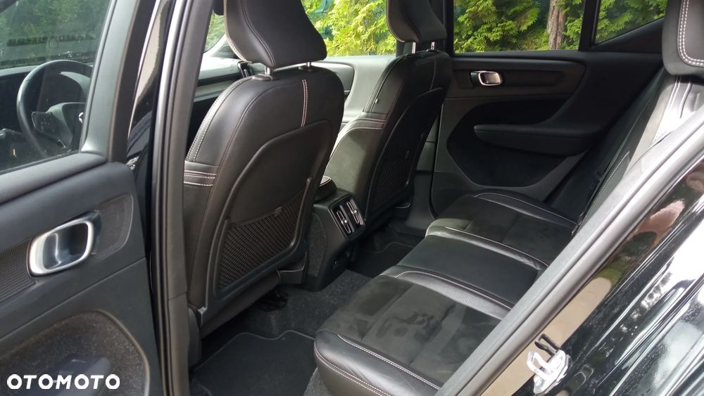 Volvo XC 40 T3 Geartronic RDesign - 15