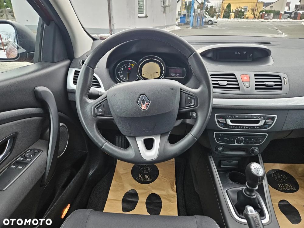 Renault Megane 1.6 Dynamique - 19