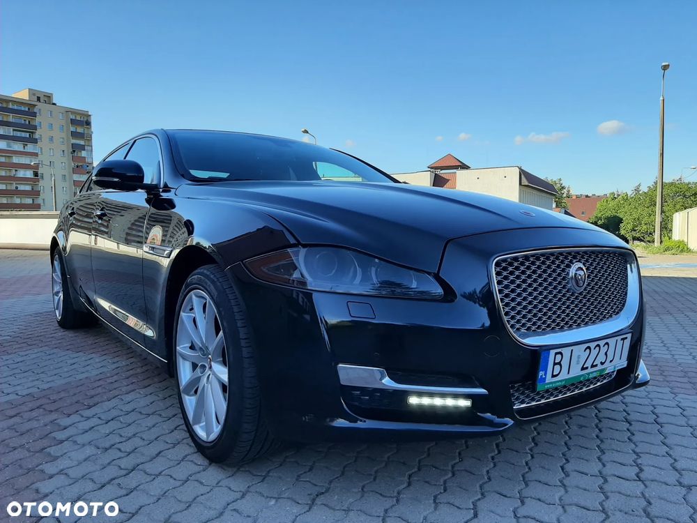 Jaguar XJ 3.0 V6 Kompressor AWD Langversion Autobiography - 15