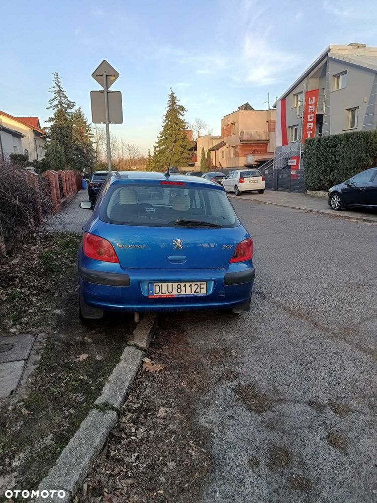 Peugeot 307 - 3