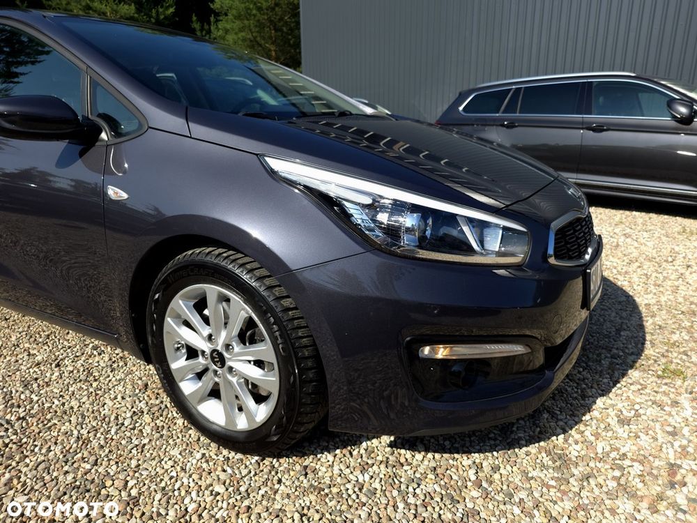 Kia Ceed 1.4 L Business Line - 29