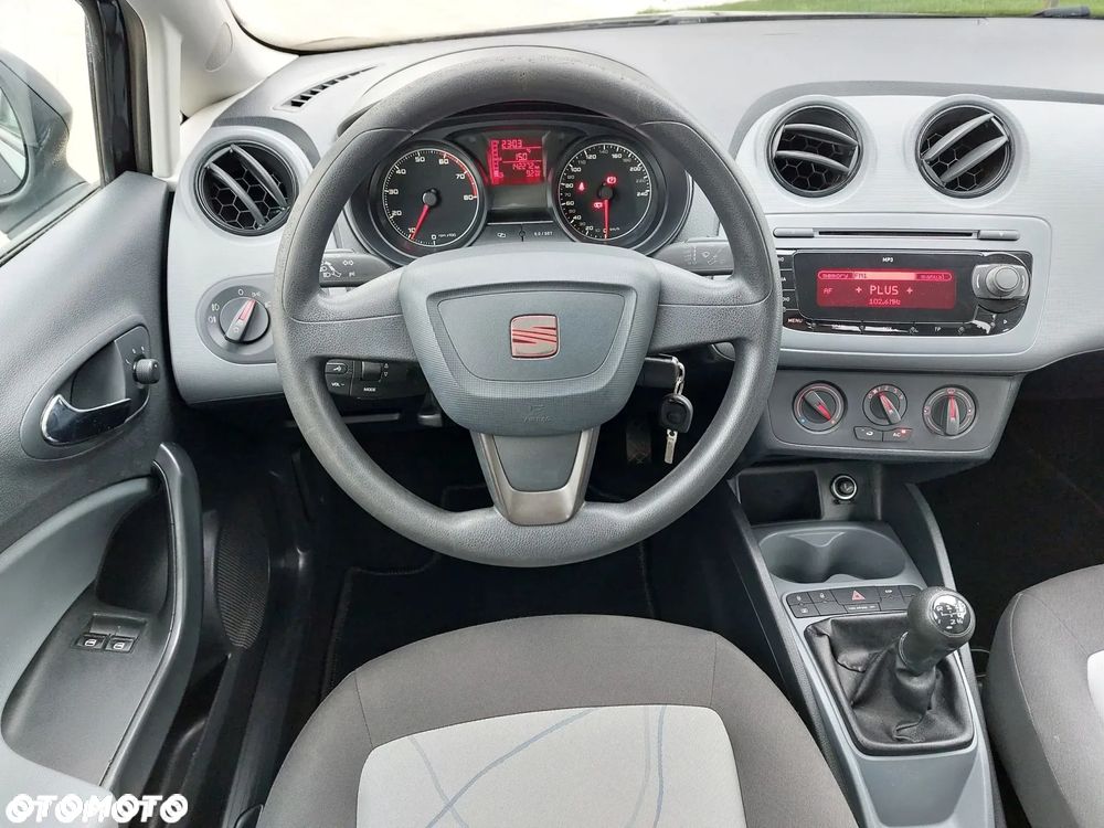 Seat Ibiza 1.2 12V Style Salsa - 32