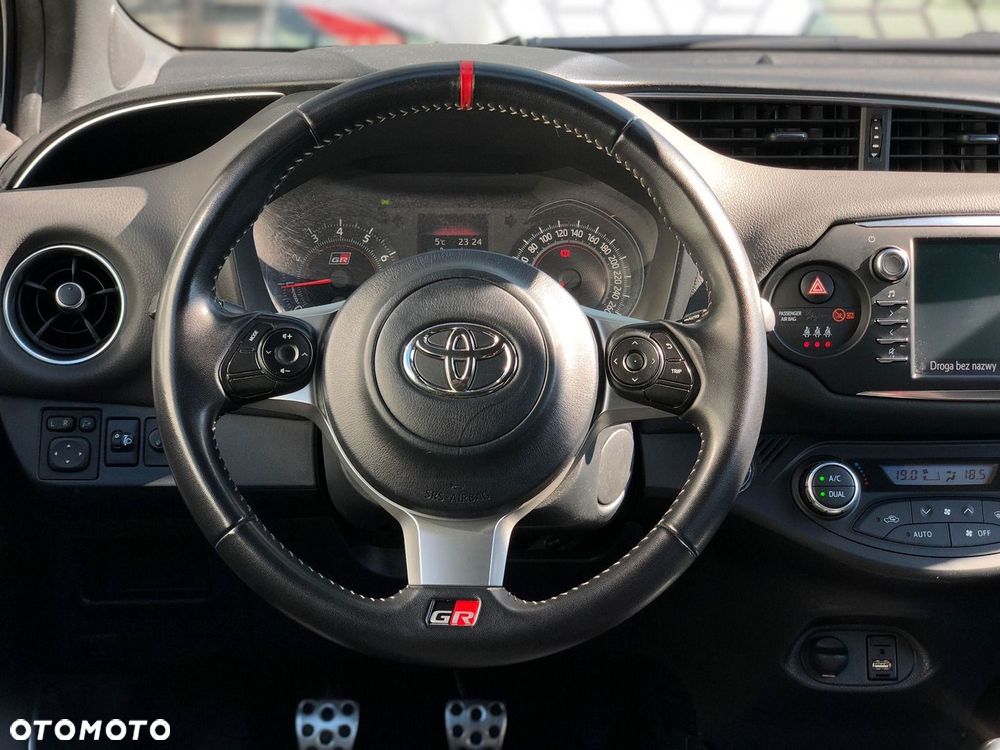 Toyota Yaris 1.8 GRMN - 15