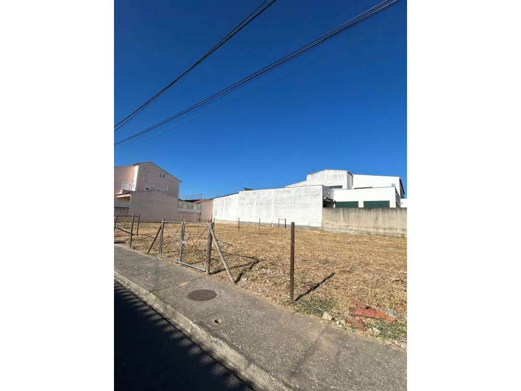 Terreno Urbano em Azinhaga do Ribatejo - Golegã - Grande imagem: 2/6
