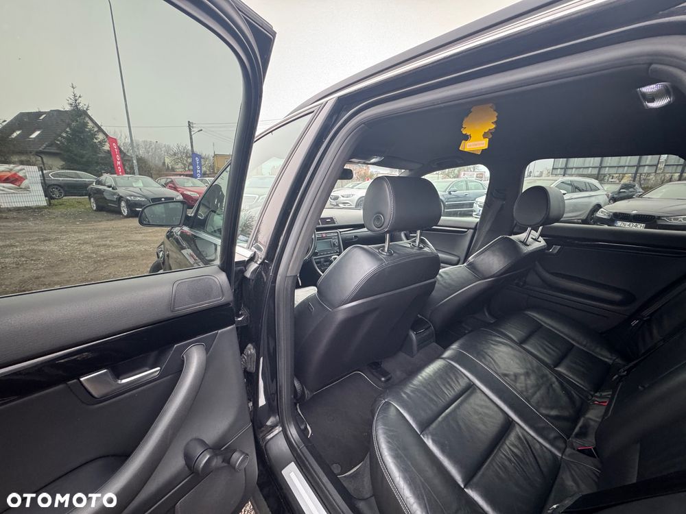 Audi A4 Avant 2.0 TDI DPF multitronic - 25