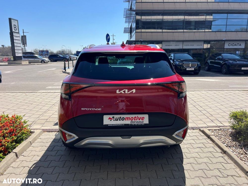 Kia Sportage 1.6 T-GDI MHEV 7DCT HP 4x2 Style - 4