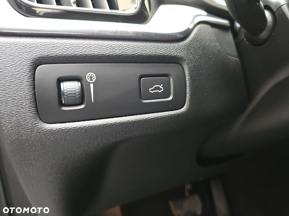 Volvo XC 60 D5 AWD Inscription - 20