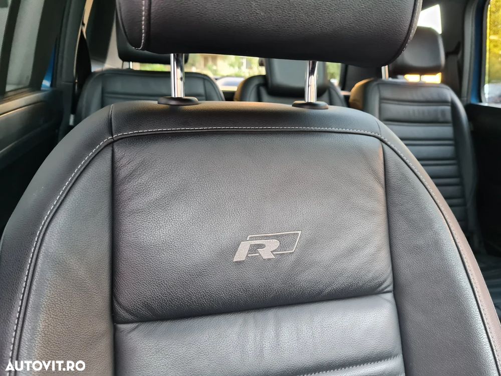 Volkswagen Touran - 13