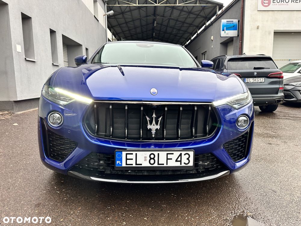 Maserati Levante Q4 - 13
