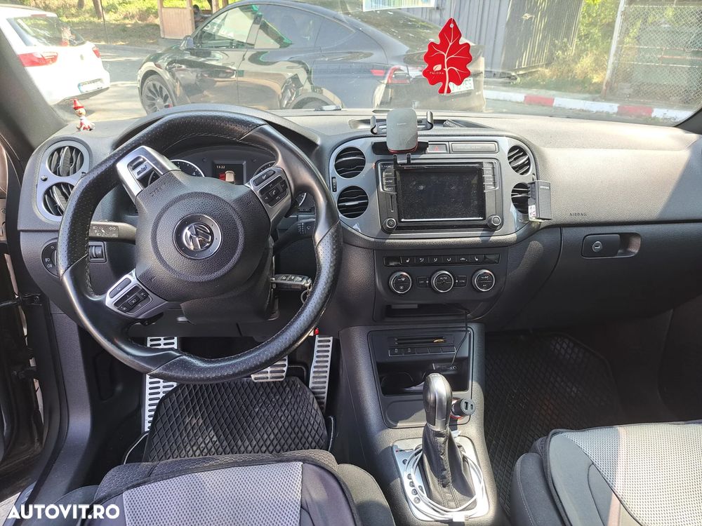 Volkswagen Tiguan 2.0 TDI 4Motion DSG Sport & Style - 11