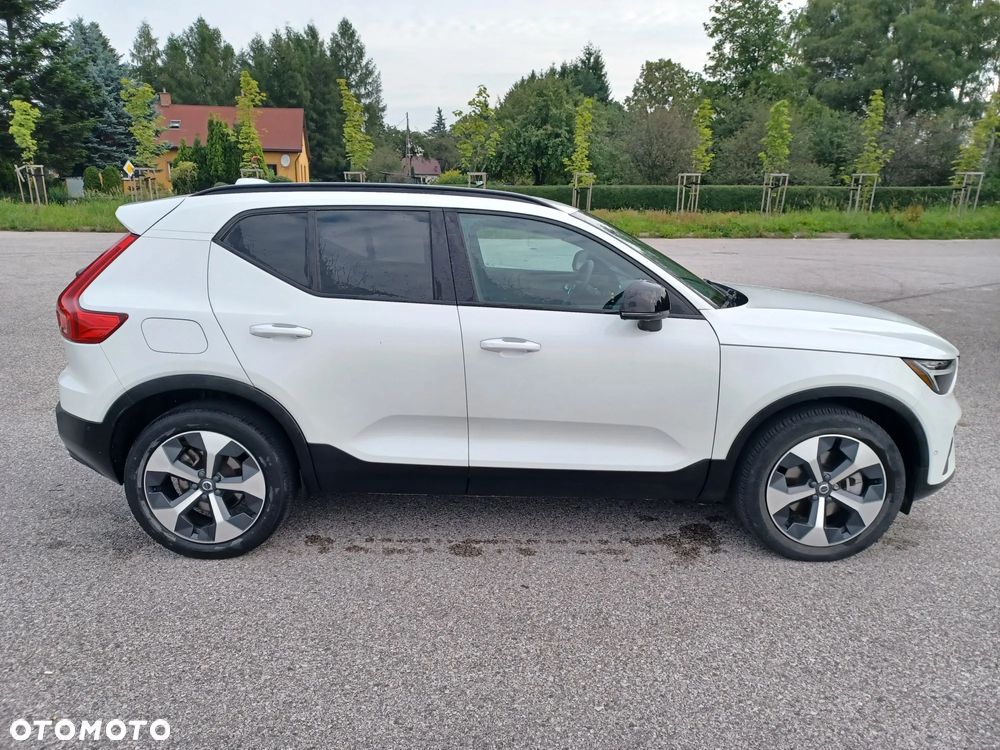 Volvo XC 40 B5 AWD Ultimate Dark - 5