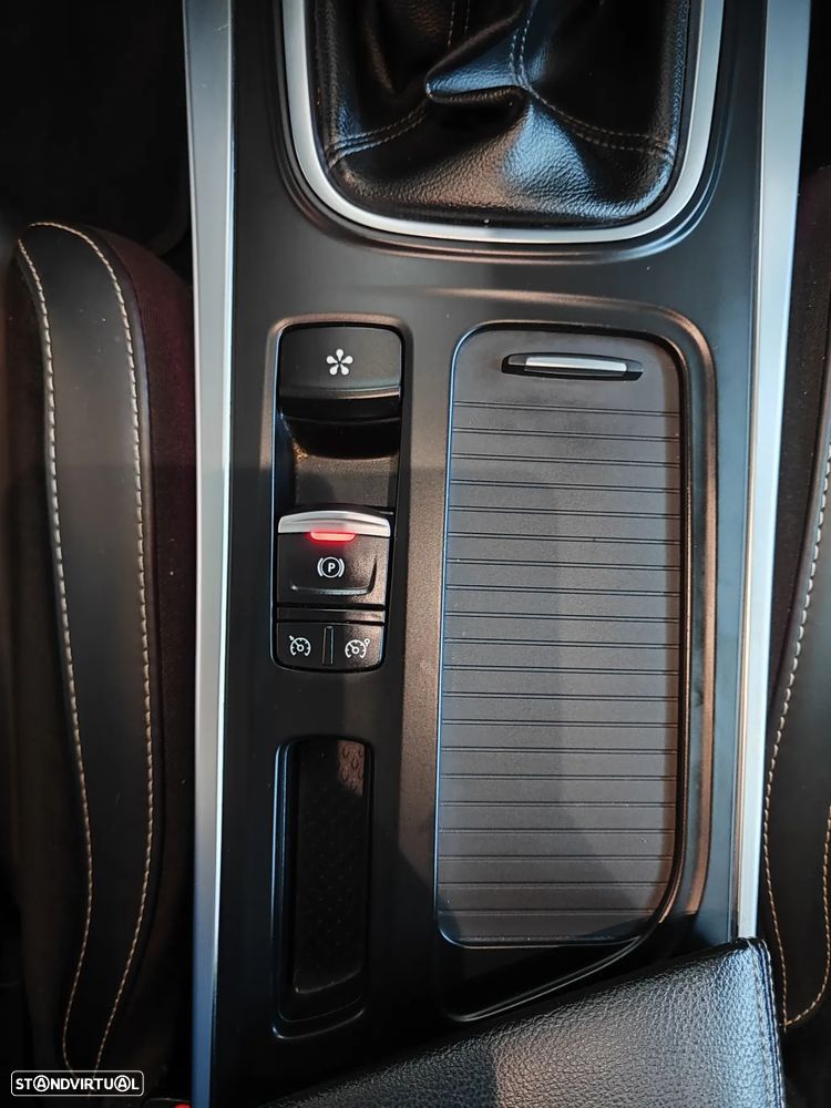 Renault Mégane Sport Tourer 1.5 Blue dCi Bose Edition - 32