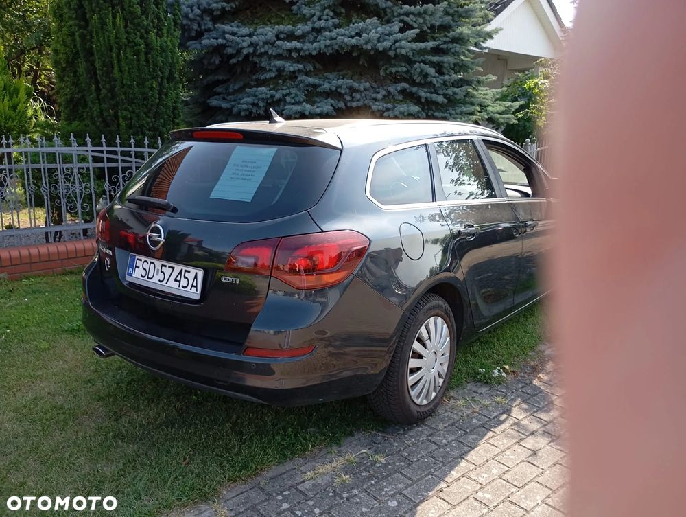 Opel Astra 2.0 CDTI DPF Automatik - 4
