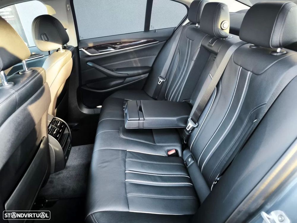 BMW 520 d Line Luxury Auto - 29