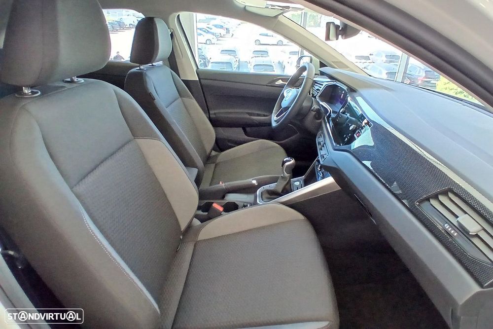 VW Taigo 1.0 TSI Urban - 13