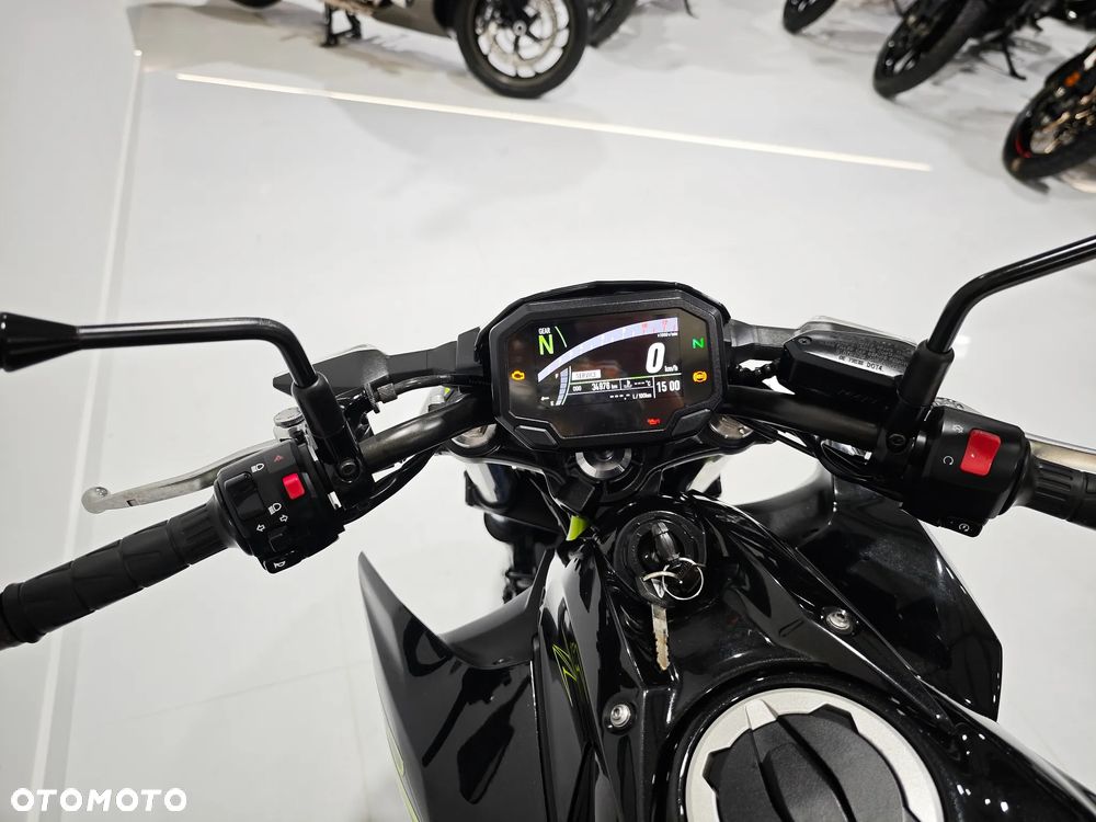 Kawasaki Z - 6