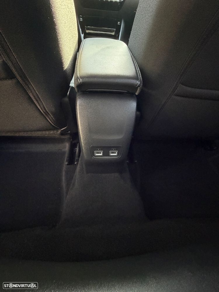 Peugeot e-208 50 kWh SE Style - 15