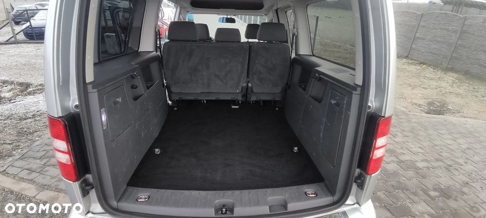 Volkswagen Caddy Comfortline Mixt DSG - 27