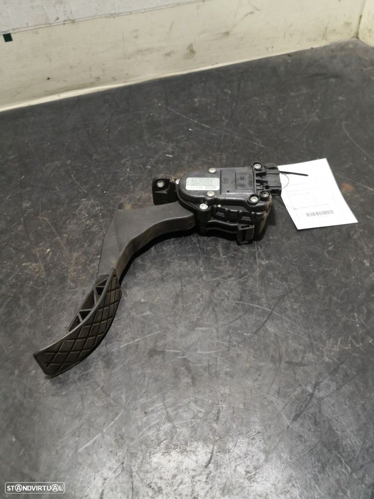 Pedal Potenciometro Acelerador Volkswagen Golf Iv (1J1) - 1