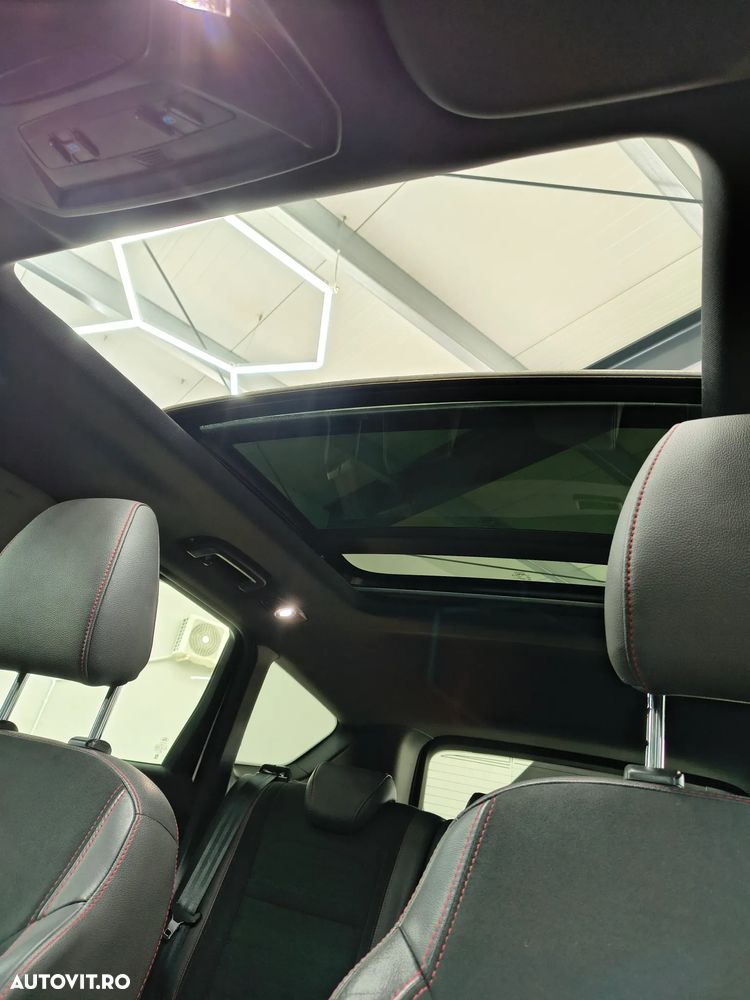 Ford Kuga - 18